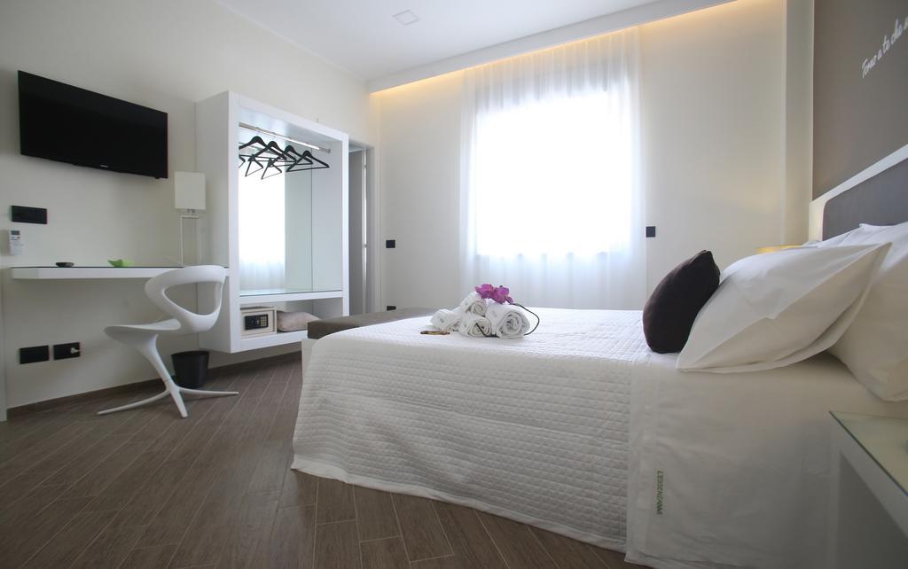 L'Essenza B&B 레조디칼라브리아 객실 사진